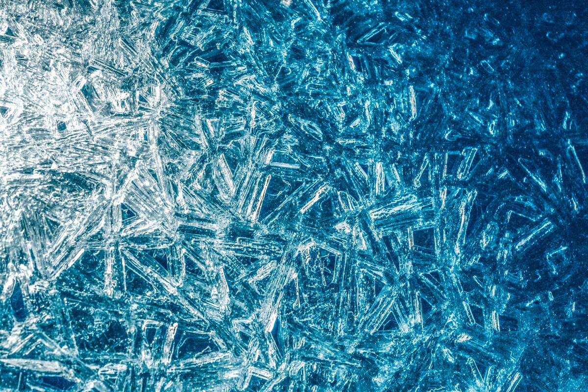 Frozen Constellations - Samantha Innard